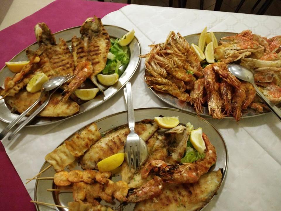 Hotel Ristorante Da Marco San Mauro Mare Dış mekan fotoğraf